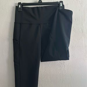 Active Capri Leggings